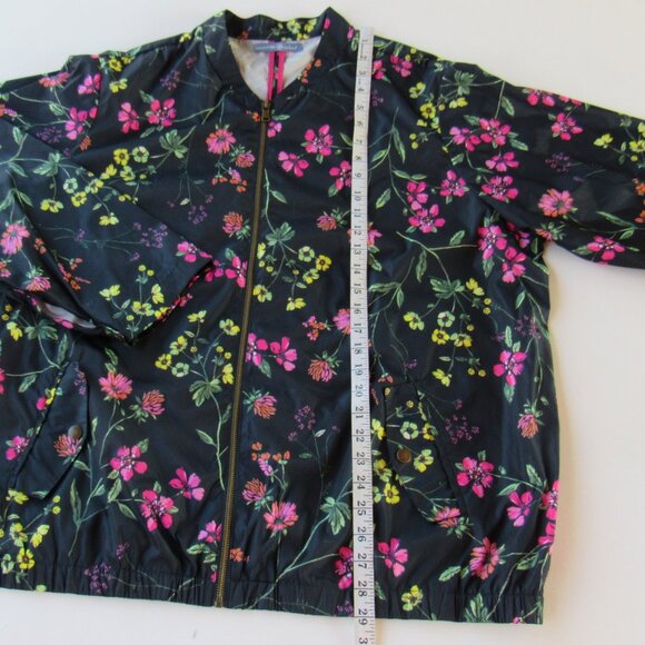 Signature Weekend Women Floral Zip Up Lightweight Windbreaker Raincoat Jacket - Picture 7 of 8